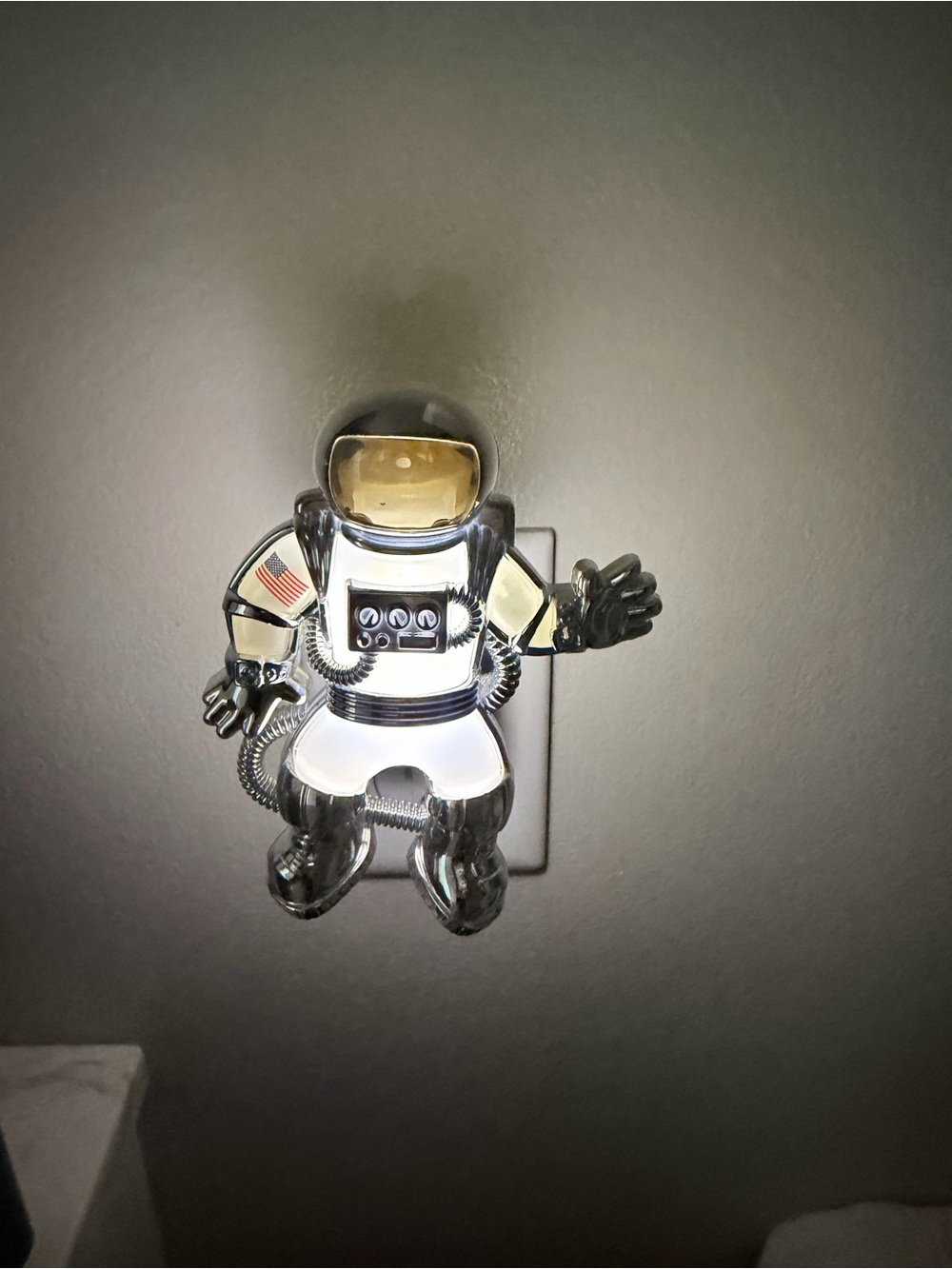 US Astronaut Wallflower NightLight Space Suit Bath & Body Works Plug In